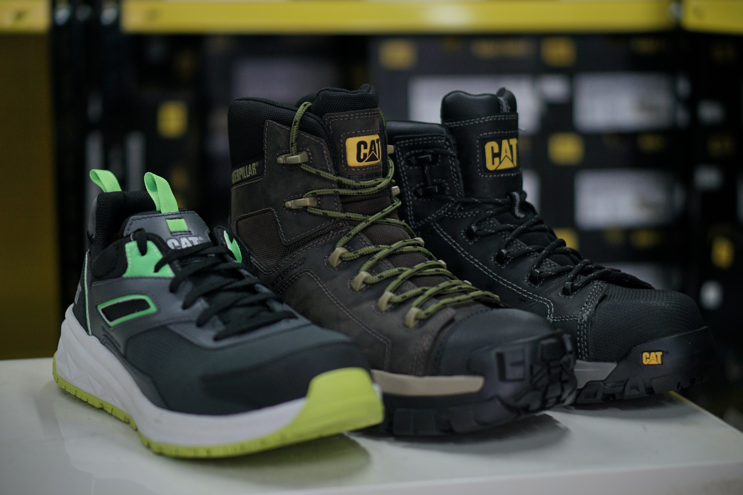 caterpillar shoes terbaik original navigo store